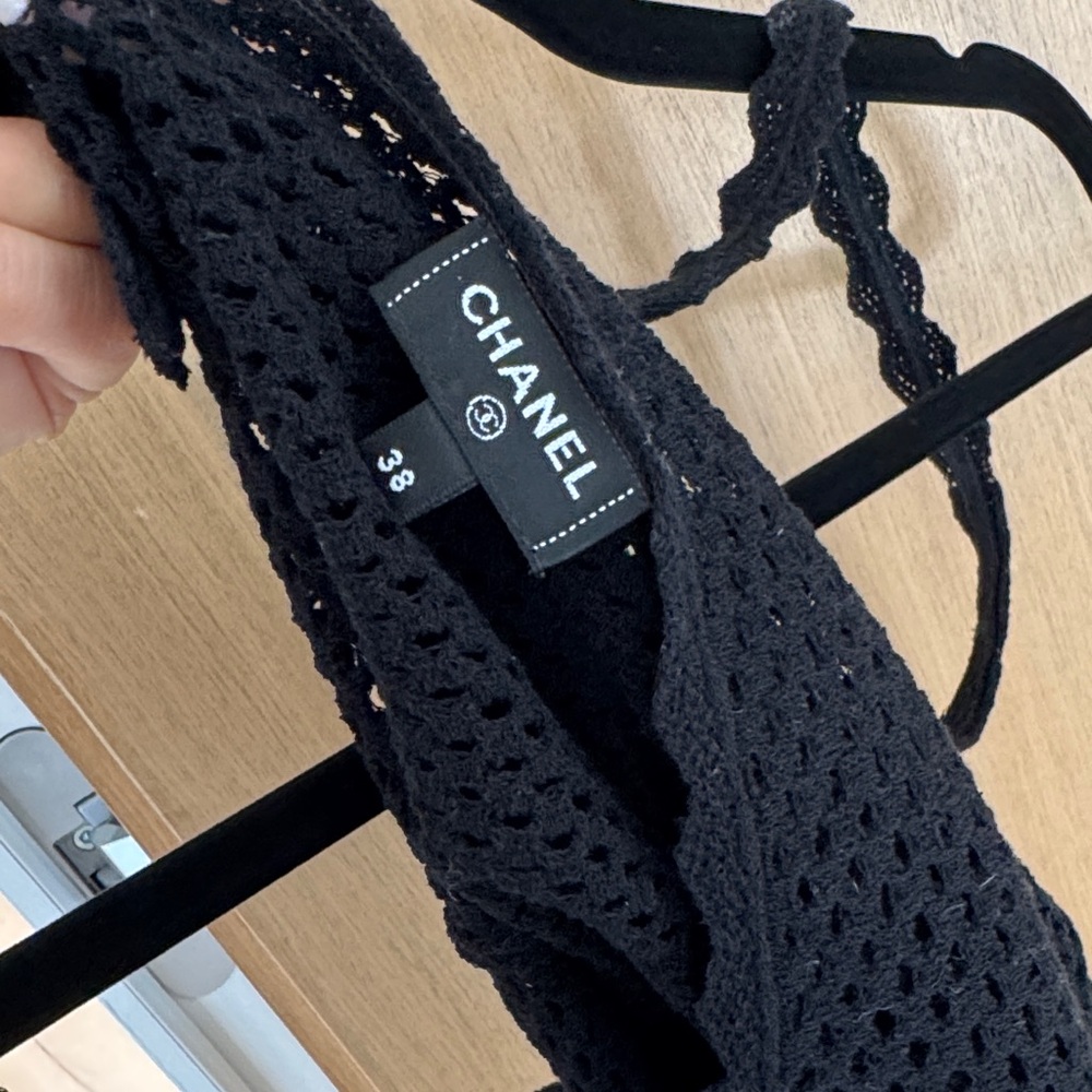 CHANEL Black Crochet Top - Picture 4 of 7